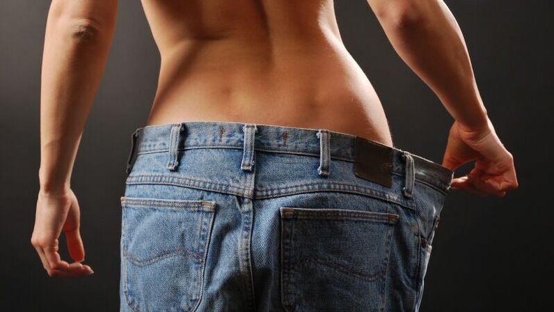 Una ragazza che ha perso una dieta chetogenica